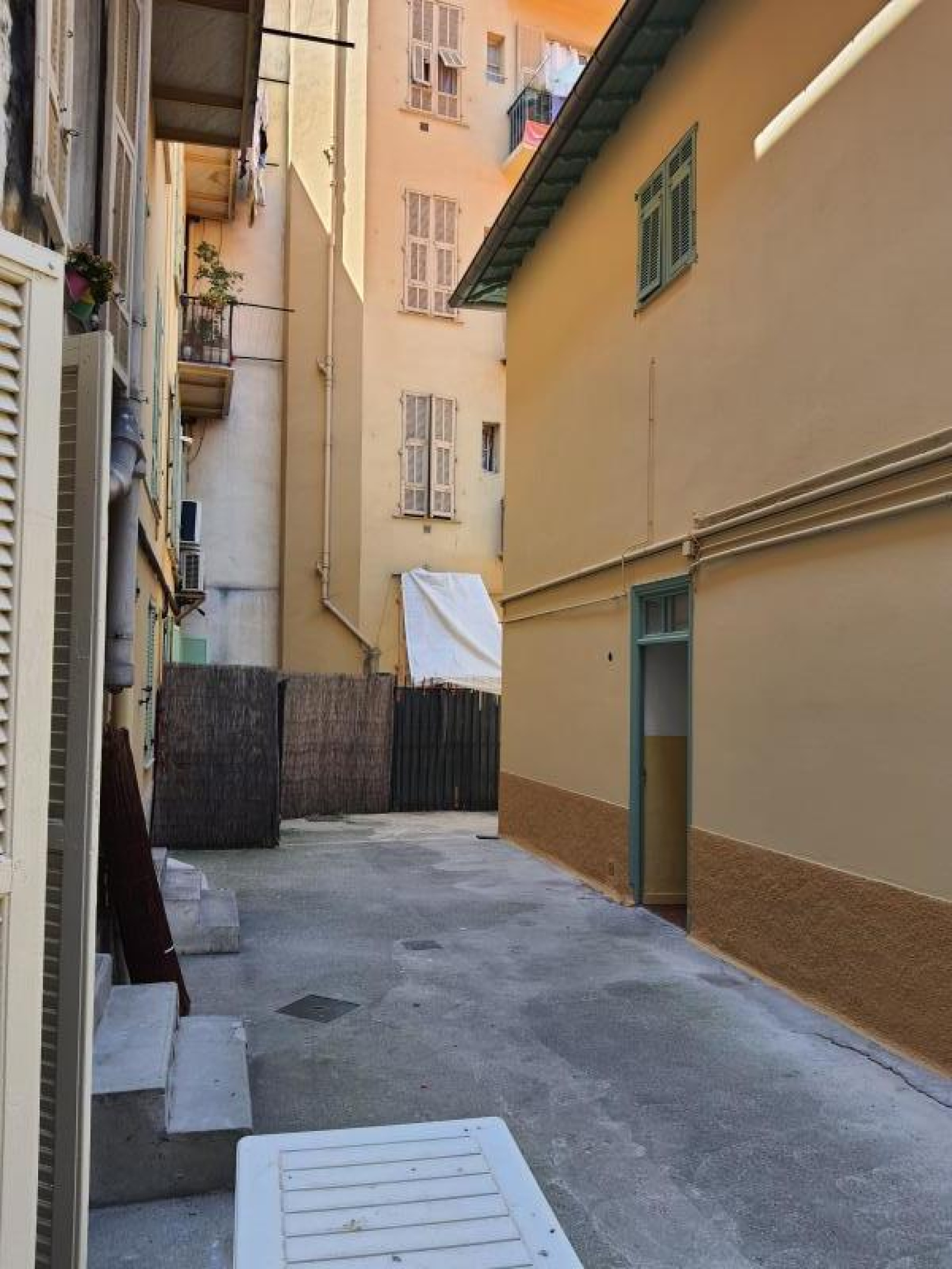 Image_9, Studio, Nice,
                                ref :01052